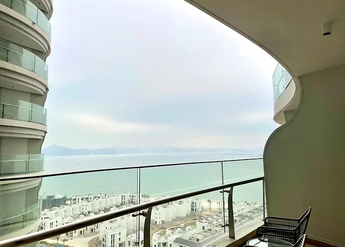 Chuoi Ho Citadines Huong Bien Ha Long